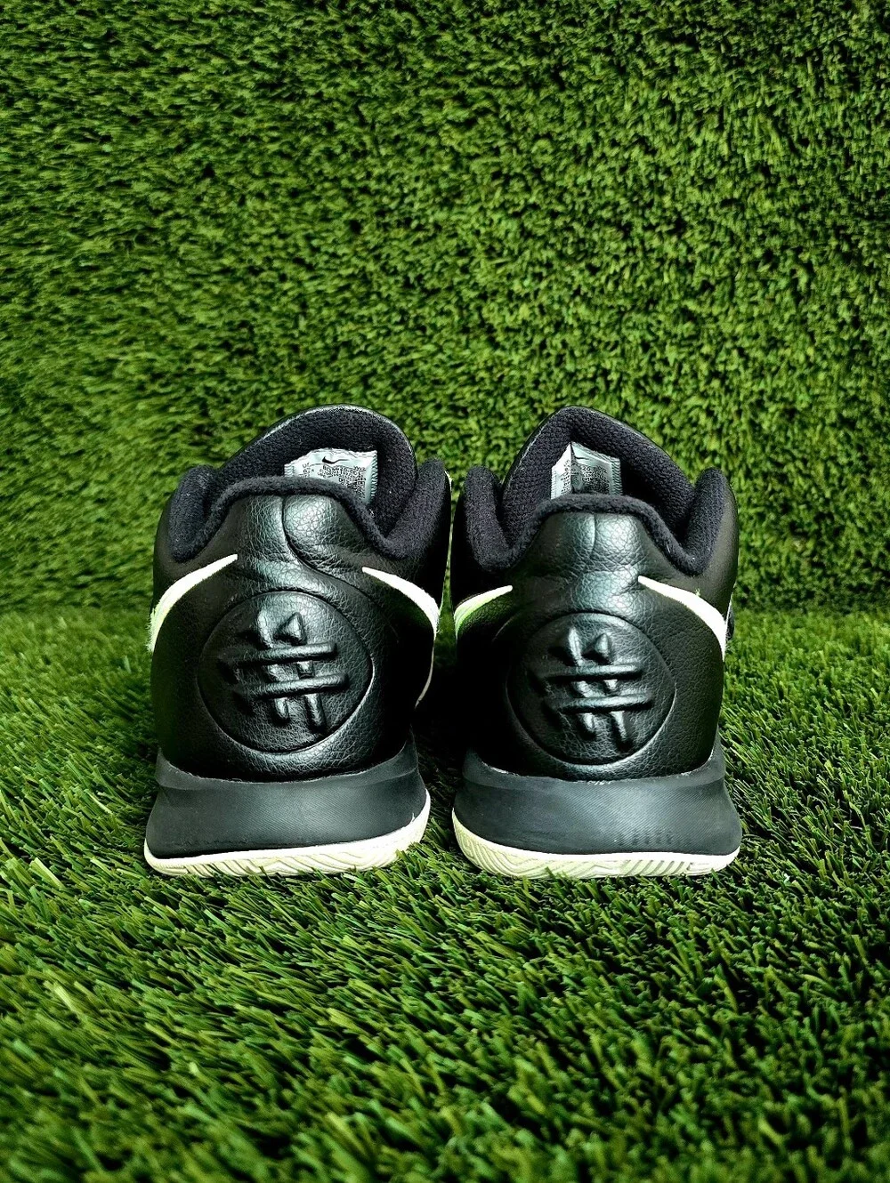 Nike kyrie flytrap